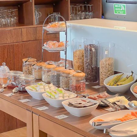 Villa Prime Hotel Vila Nova de Famalicão Buitenkant foto