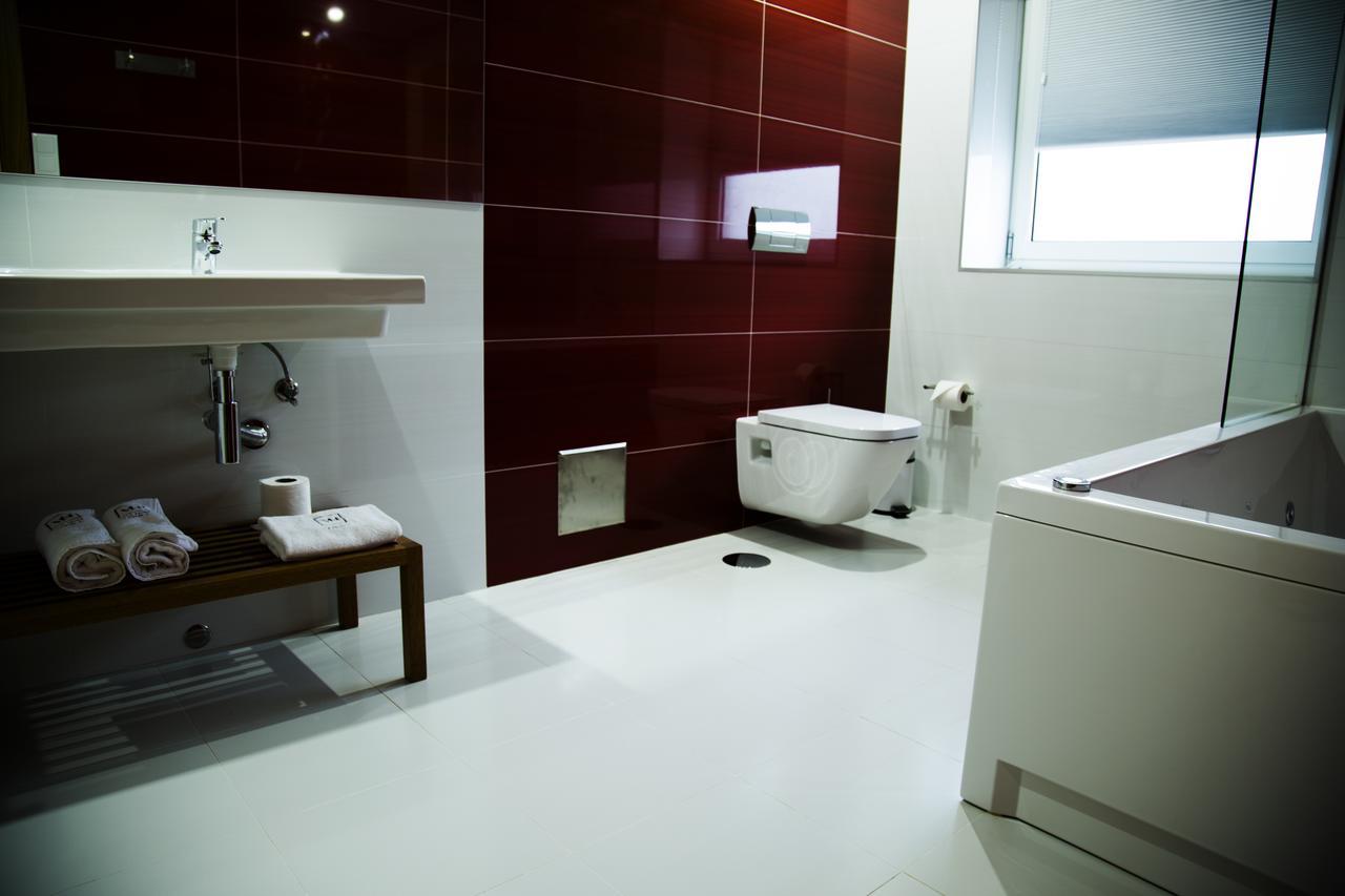 Villa Prime Hotel Vila Nova de Famalicão Buitenkant foto